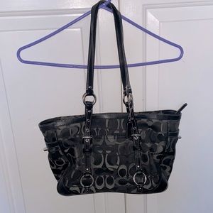 Coach Shoulder Tote medium
